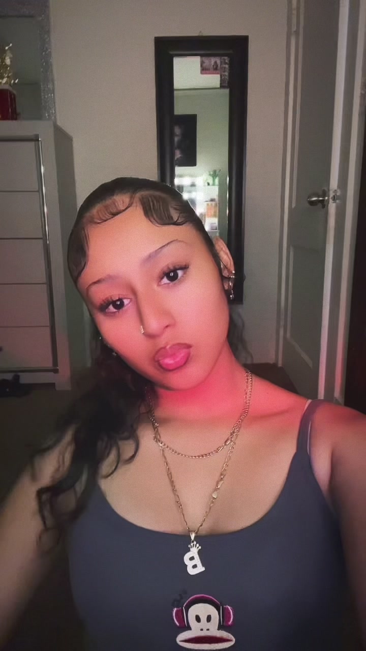 @𝐁𝐞𝐛𝐞𝐫𝐥𝐢𝐧
