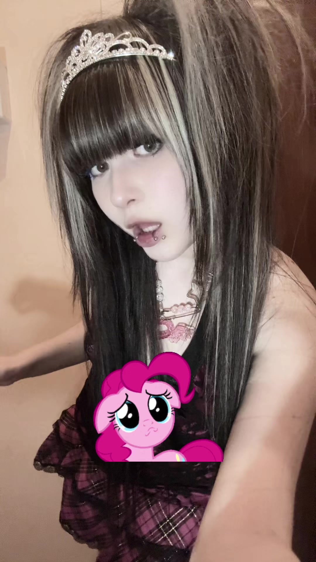 @𝓑𝓵𝓸𝓸𝓭𝔂 𝓡𝓮𝓰𝓻𝓮𝓽 ^_^
