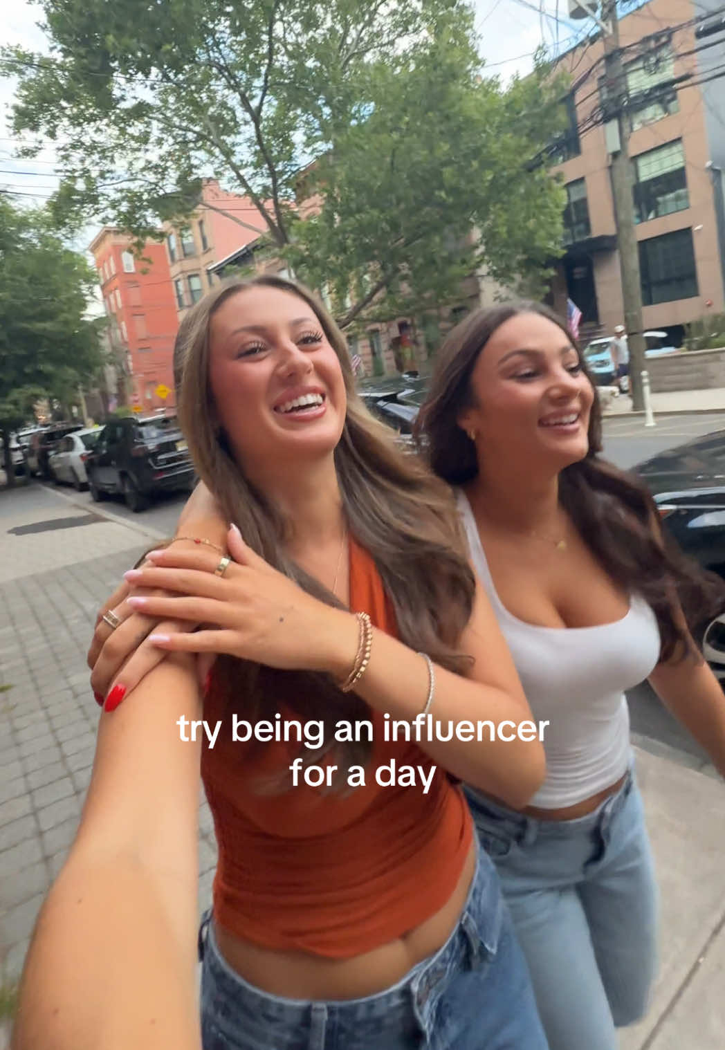 @Elisa Leone