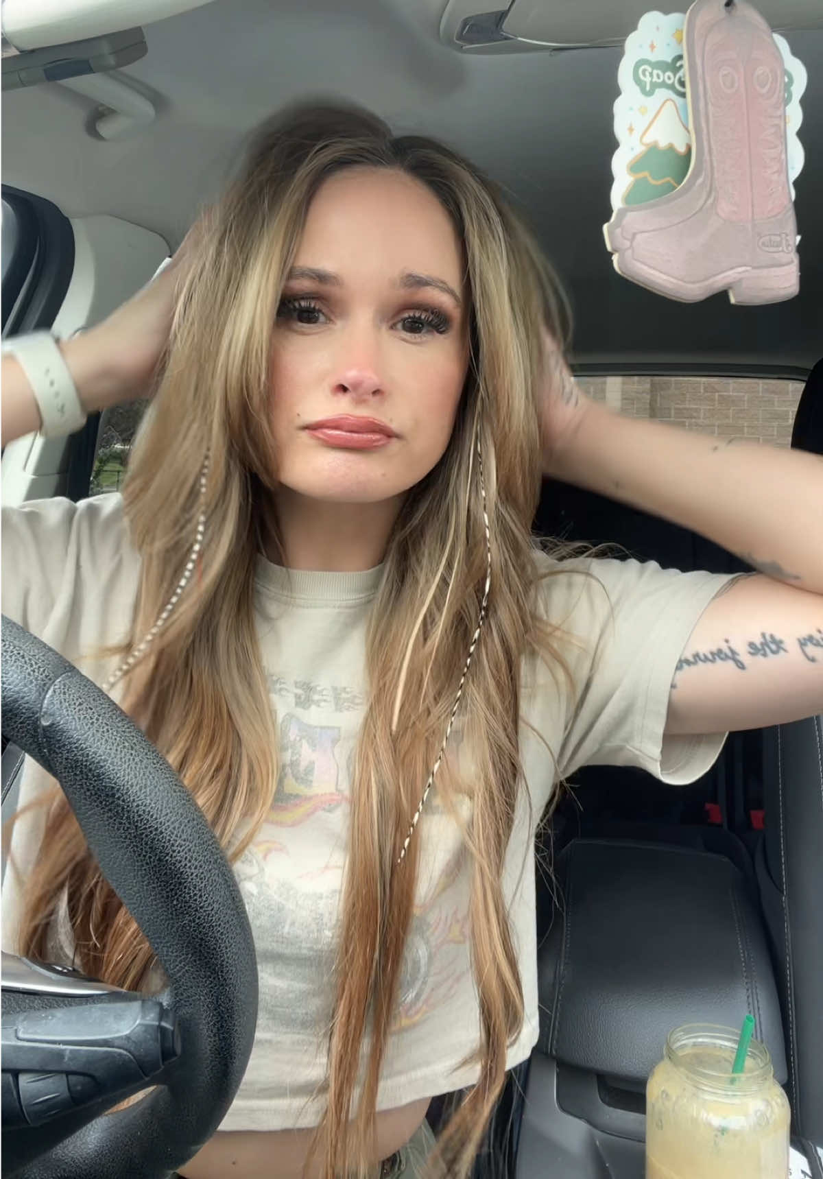 @andi_.smith