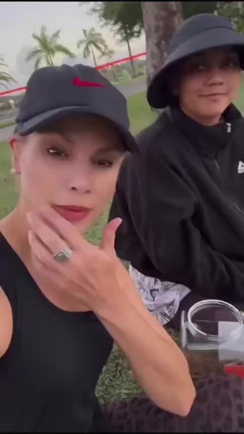 @Olga Ta&ntilde;&oacute;n