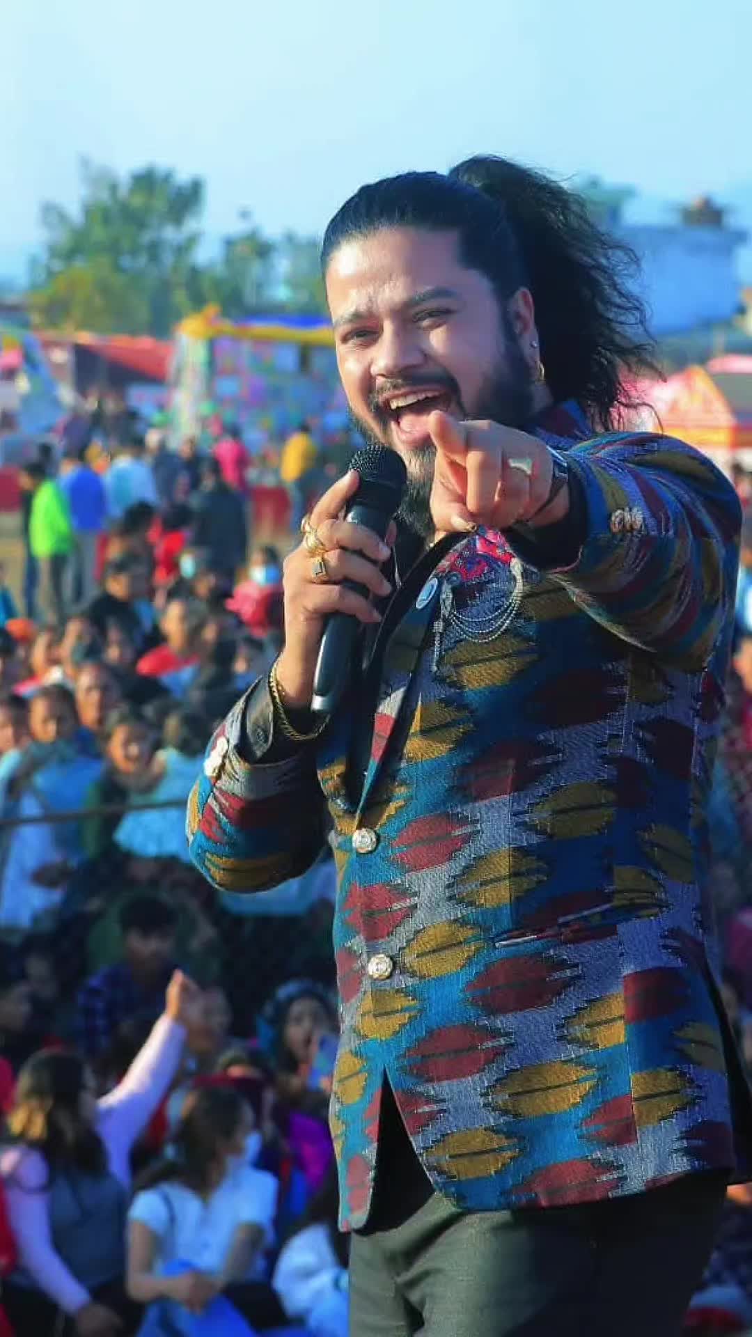 @Puskal Sharma fan 🎵♻️
