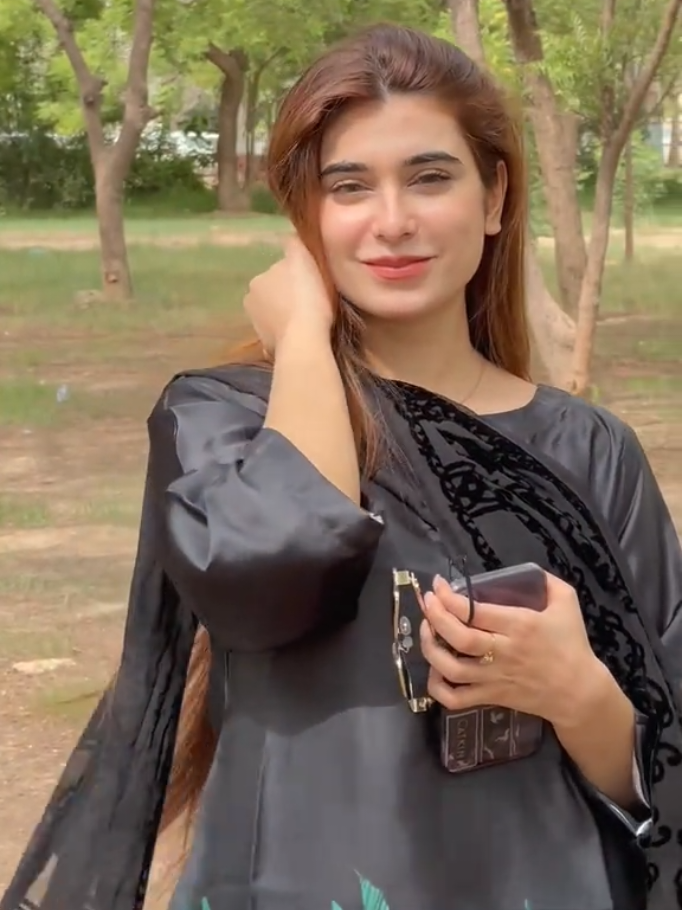 @maheen._cutest🦋