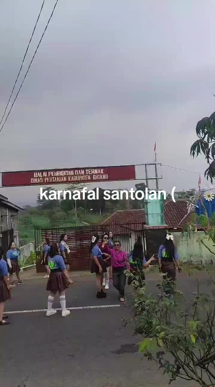 @Mak Krombong