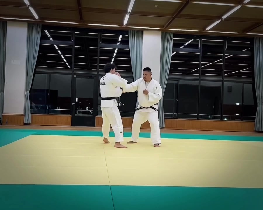 @𝕽𝖊𝖓𝕲𝖔𝖗𝖎 重量級🦍🥋