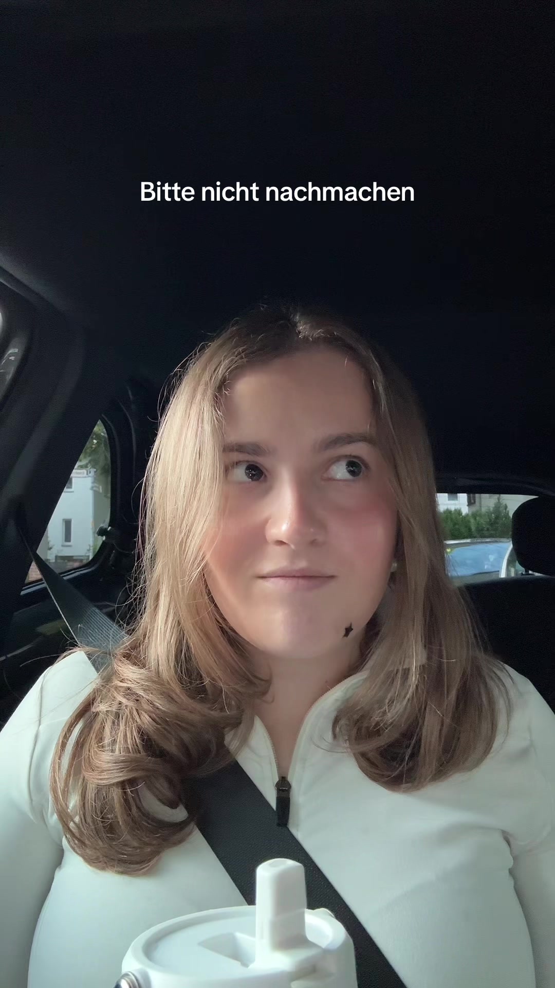 @𝐥𝐨𝐫𝐞𝐧𝐳𝐚