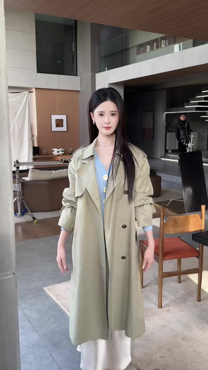 @孟娜