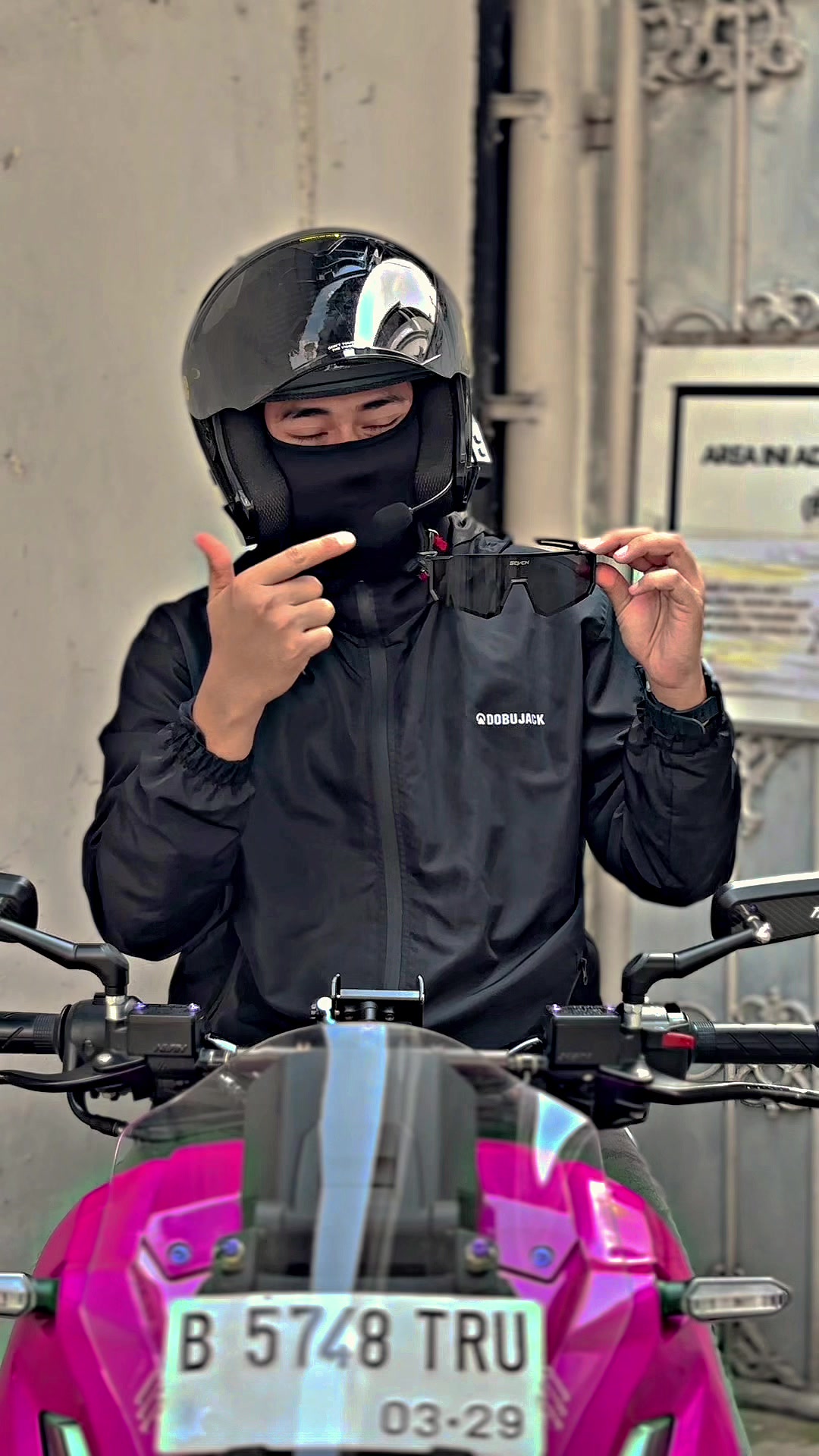@𝗔𝗡𝗗𝗥𝗘📌