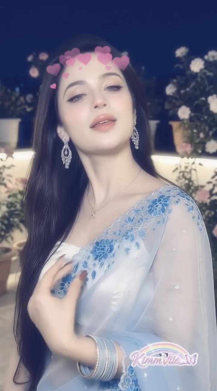@KimmViie_🦋