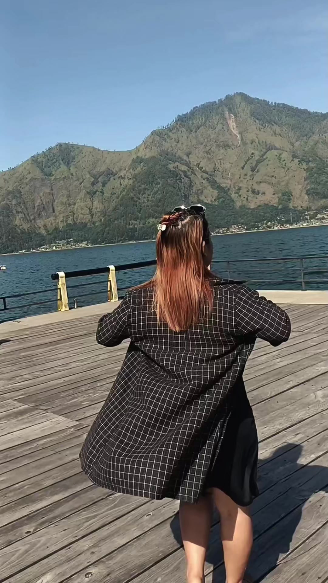 @EL, Ella🍓🐝🐝