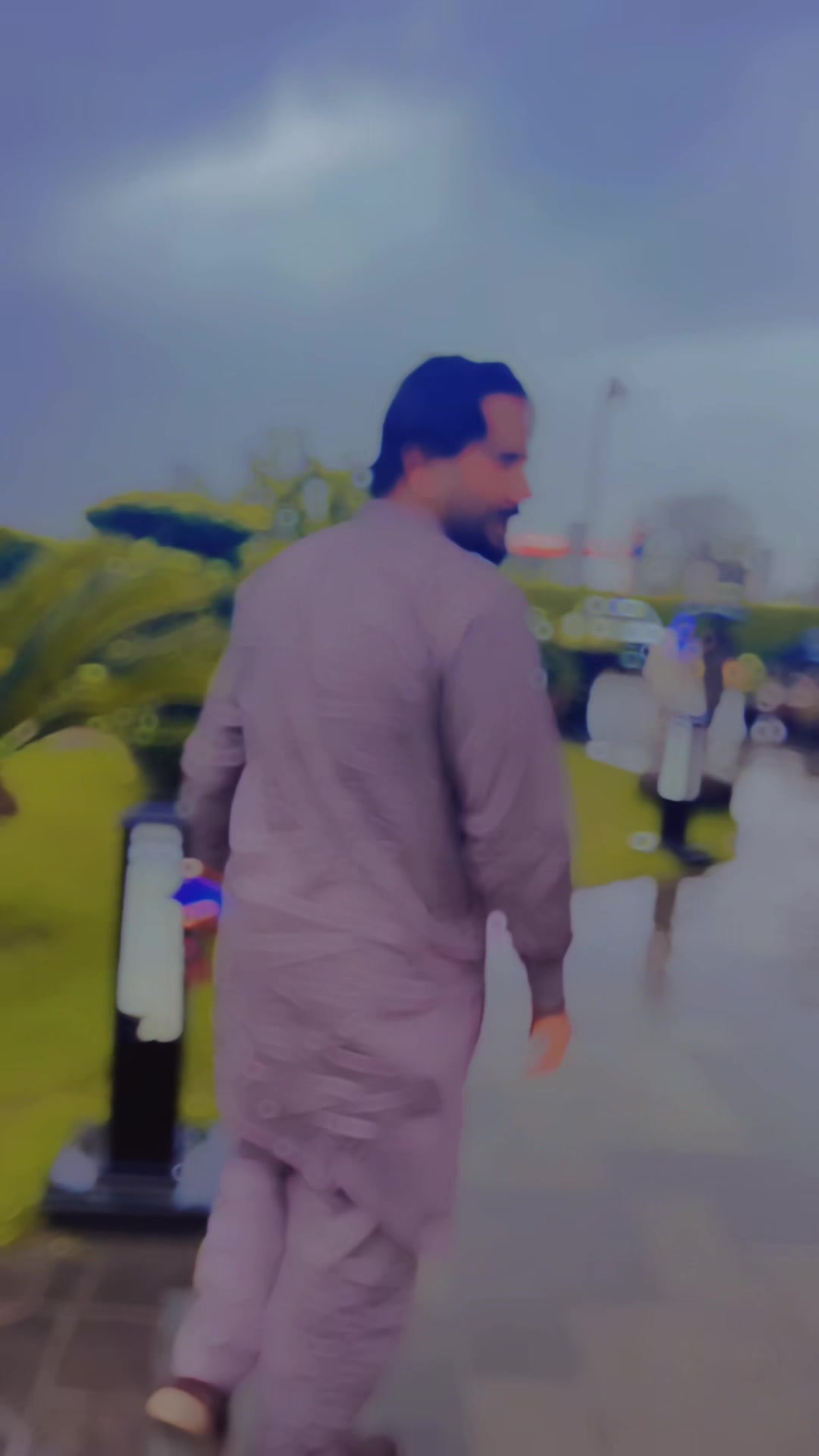 @𝓐𝓵𝓲 𝓒𝓱𝓪𝓻𝓪