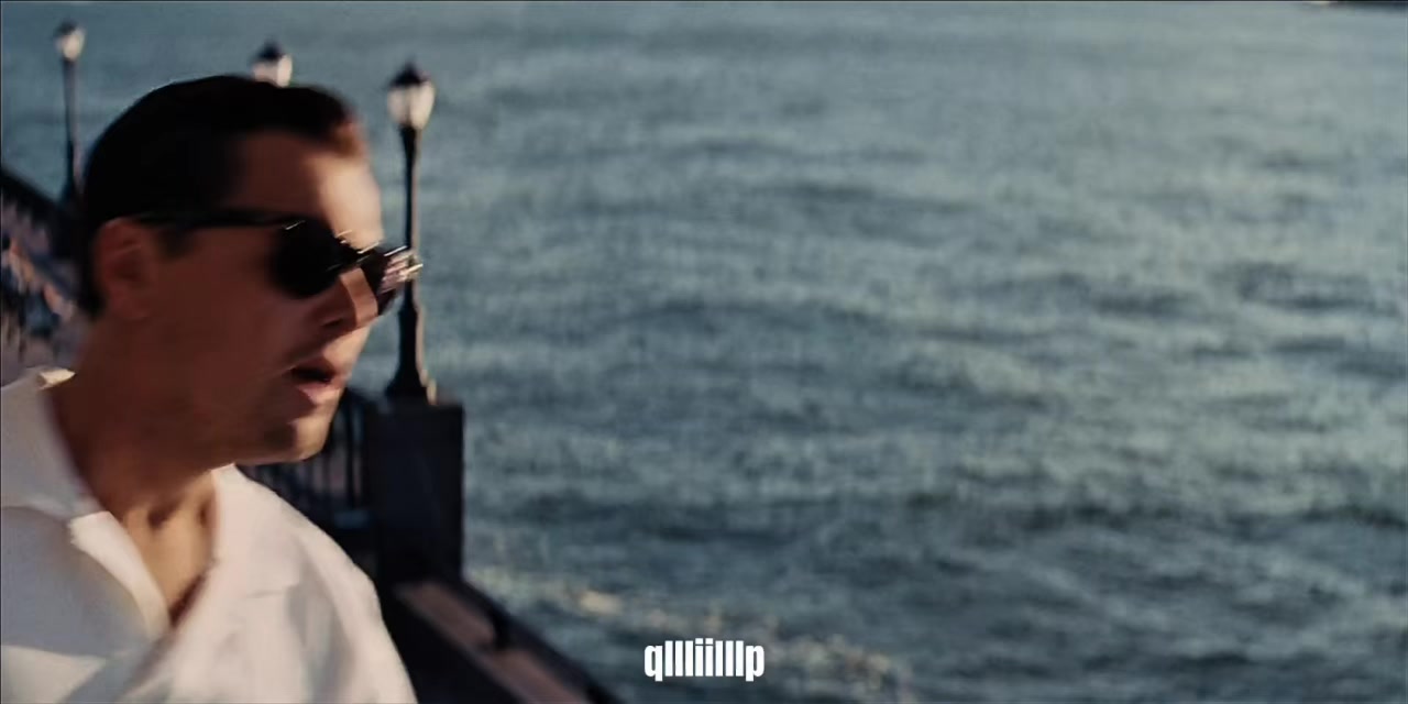 @𝐓