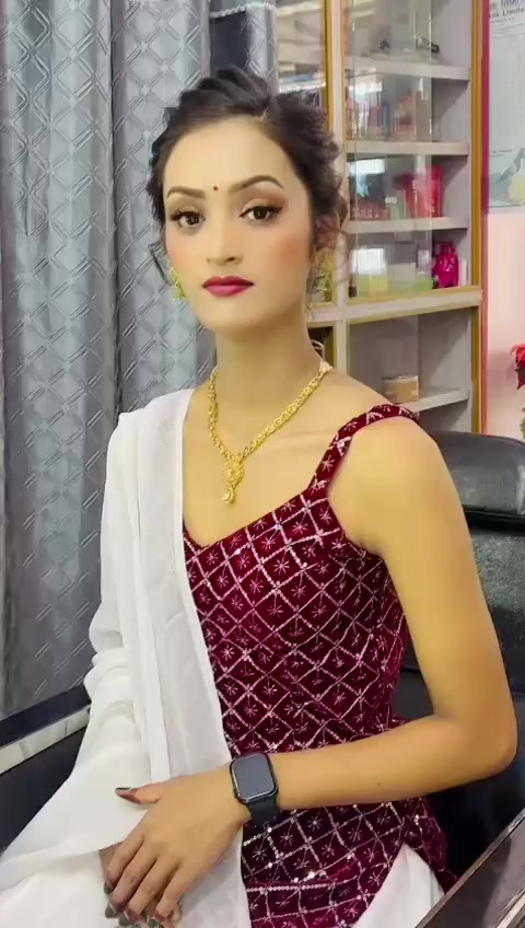 @ᥫ᭡ निशा 🫧🧿