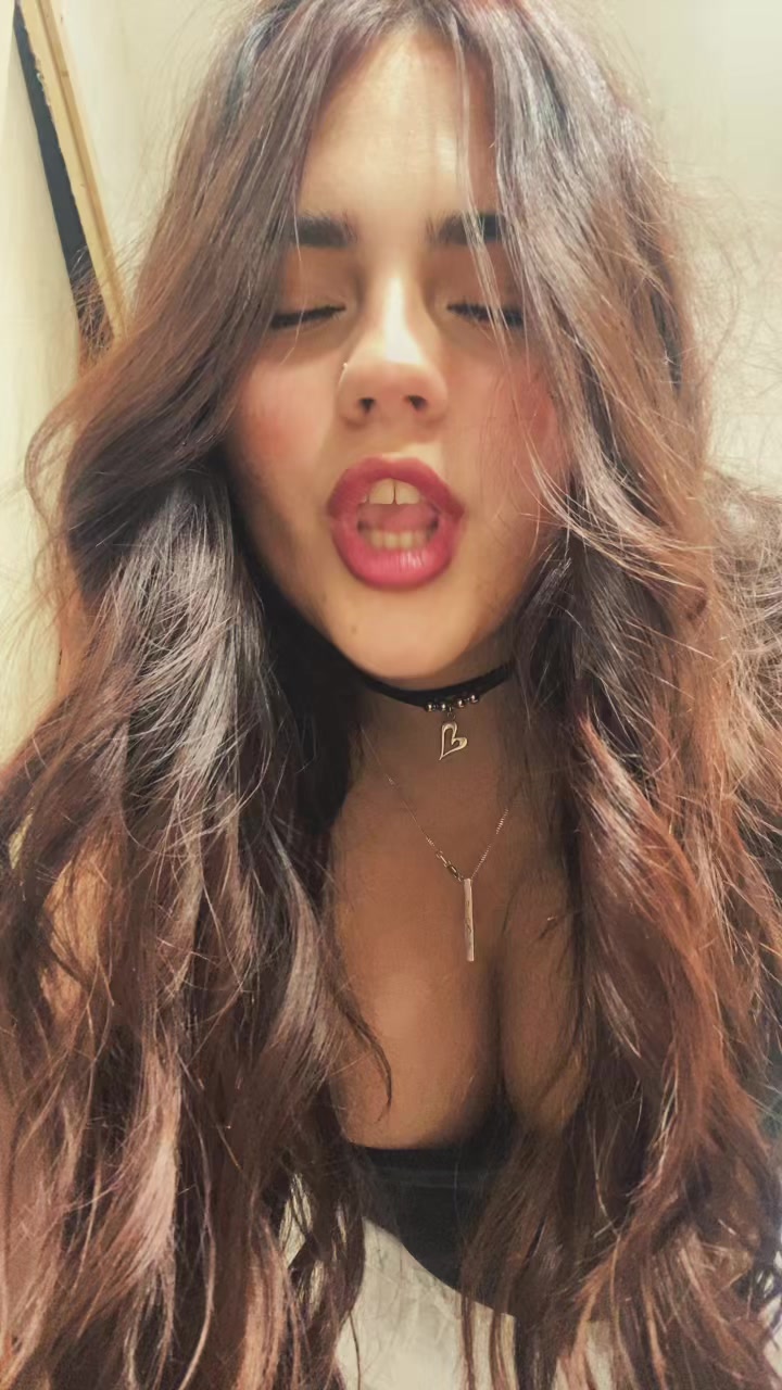 @🥐