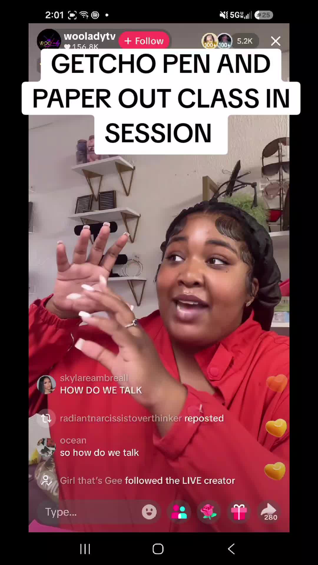 @Whileyouwereoffline