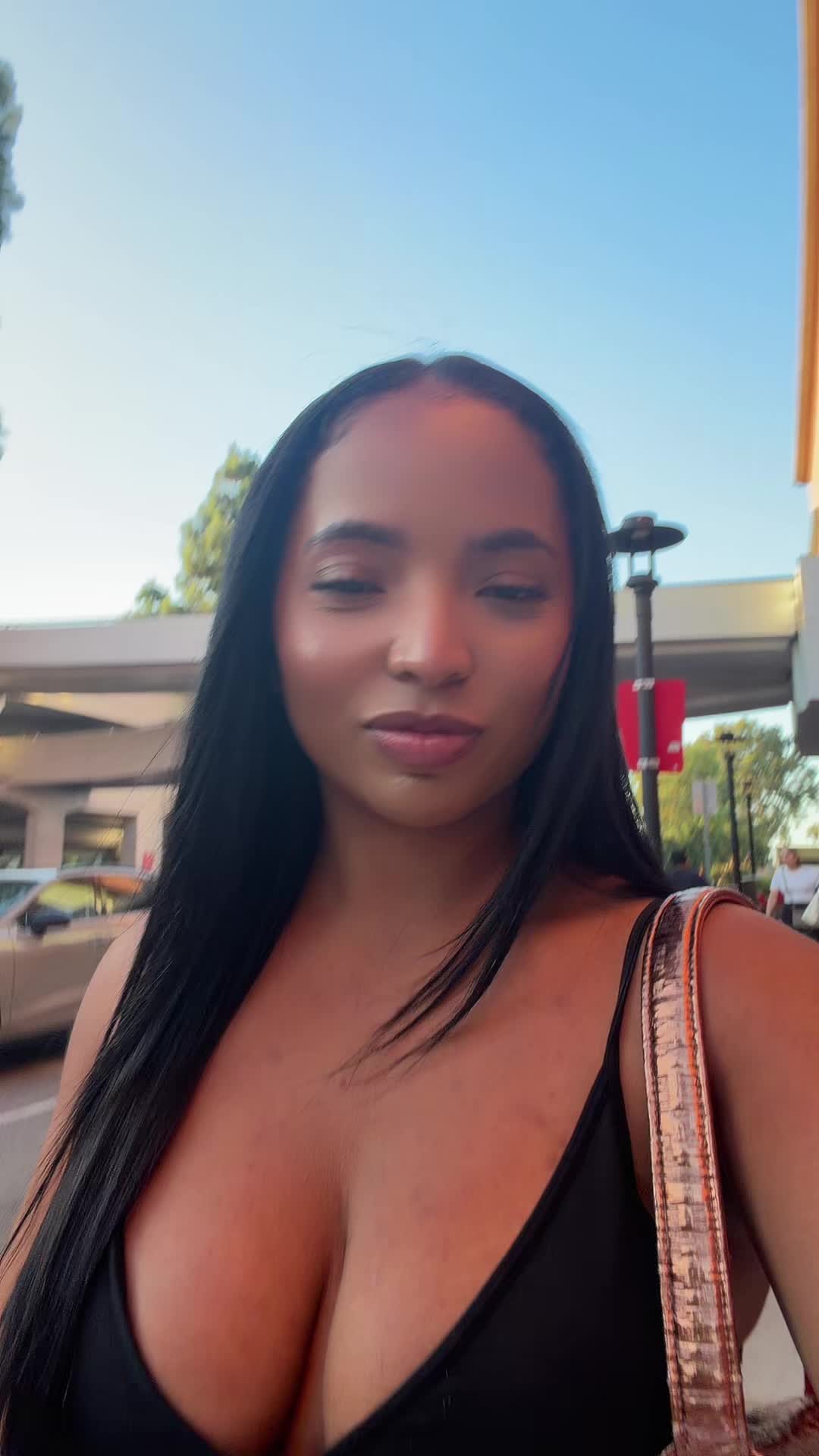 @Tasia 🫧