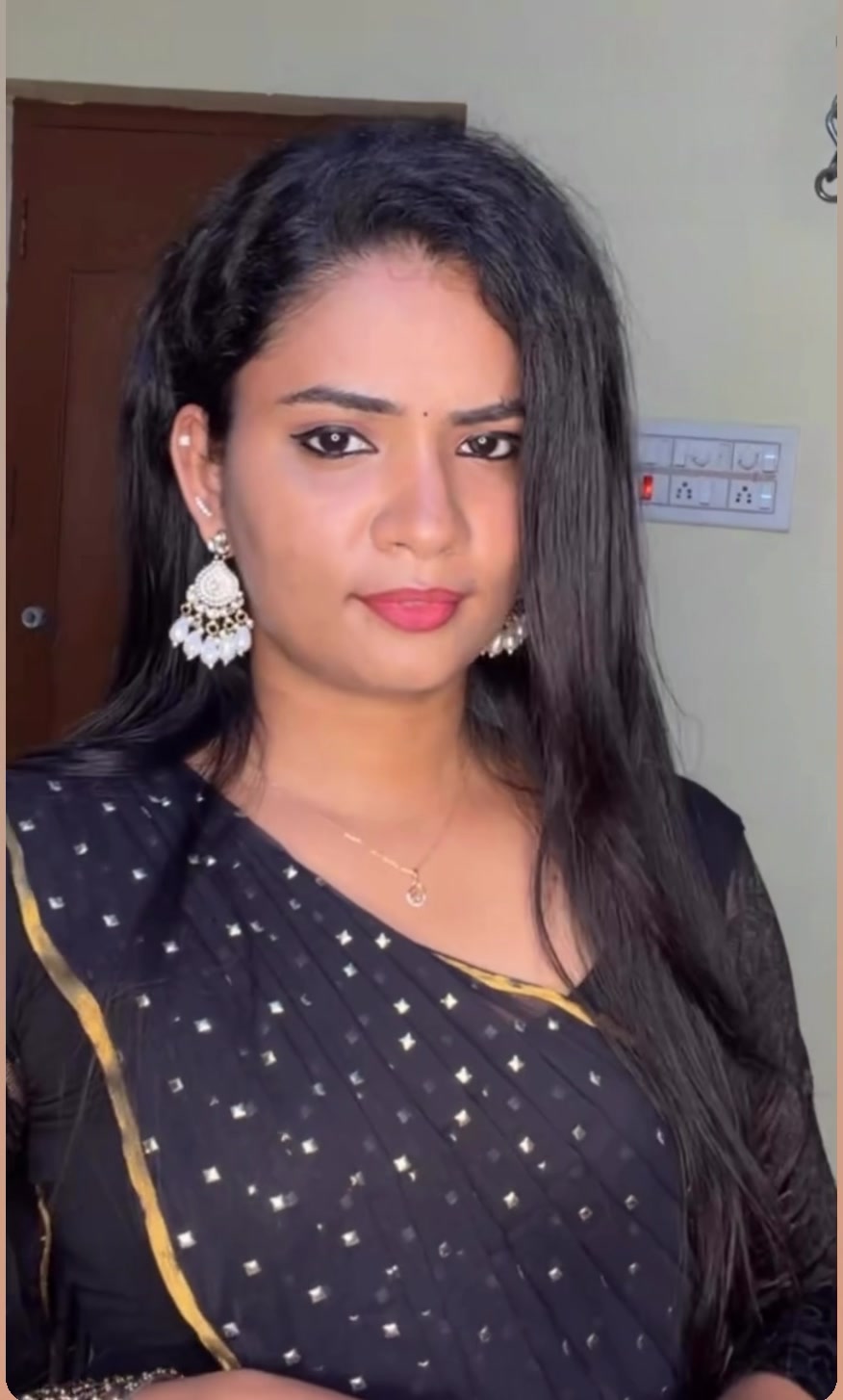 @தர்சினி