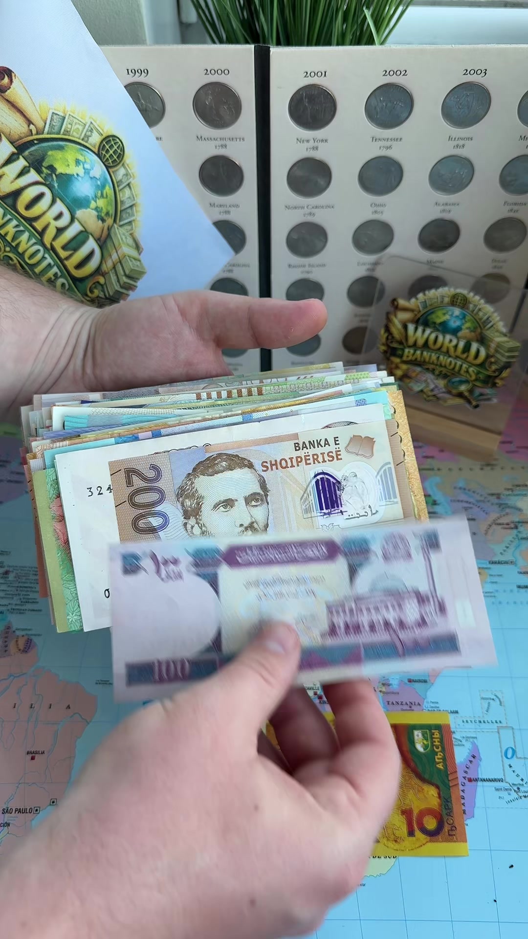 @World Banknotes ๐ต๐