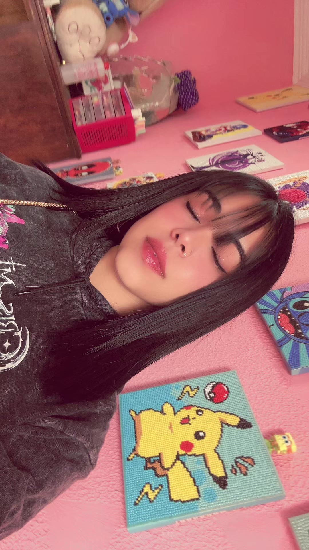@👧🏽🫧✨