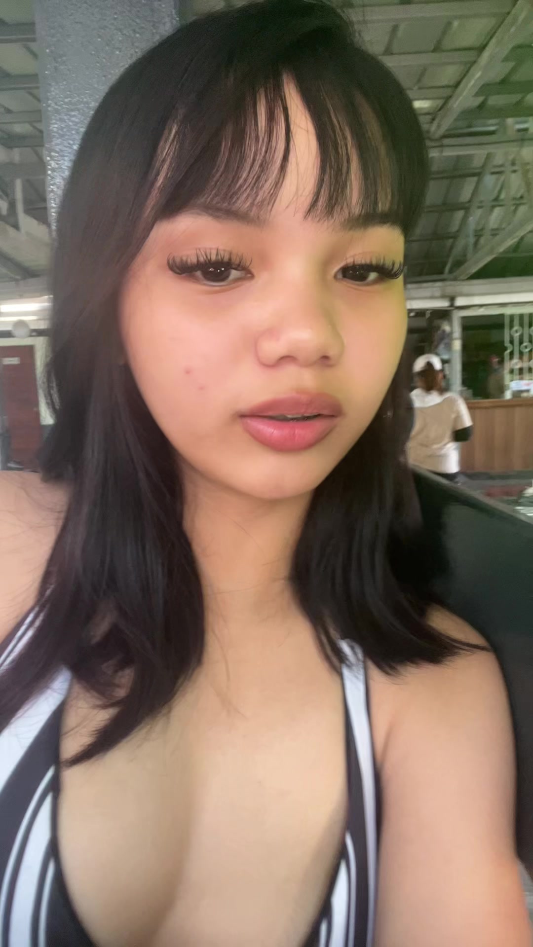 @️