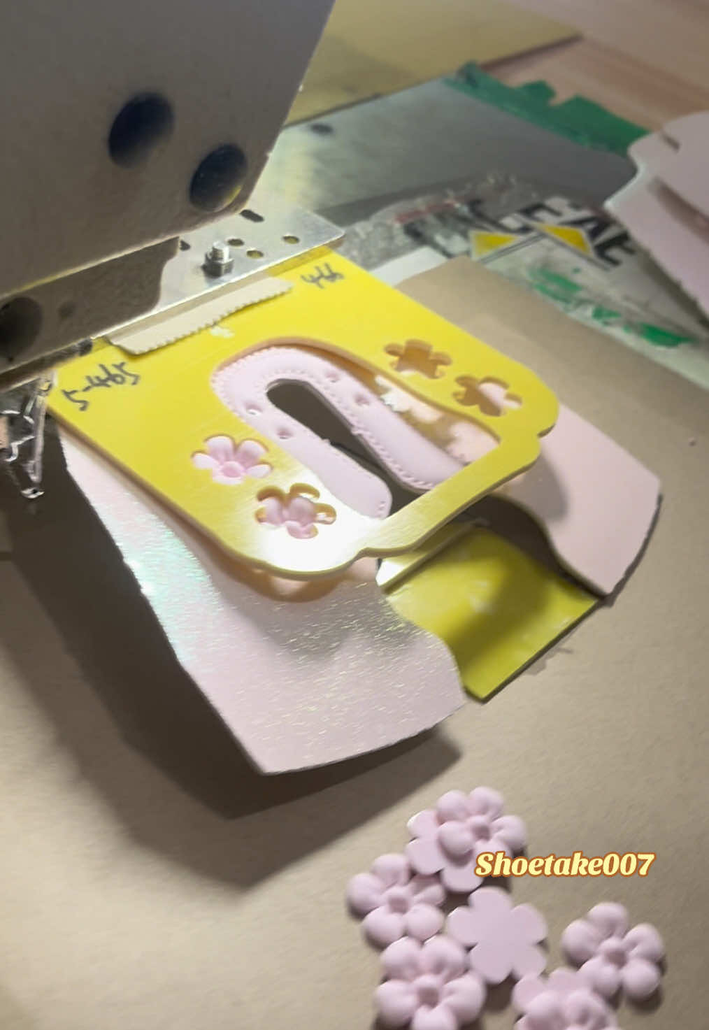 @SHOETAKE