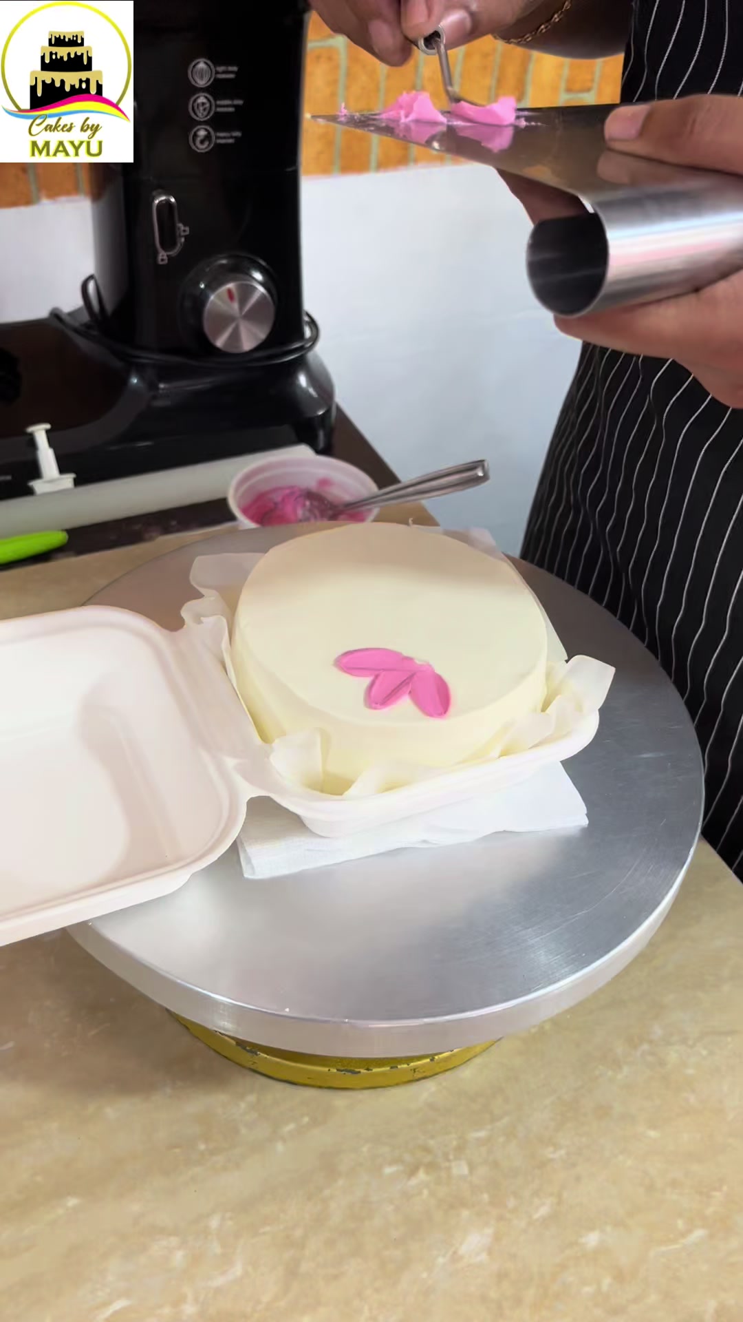 @Cakes By Mayu