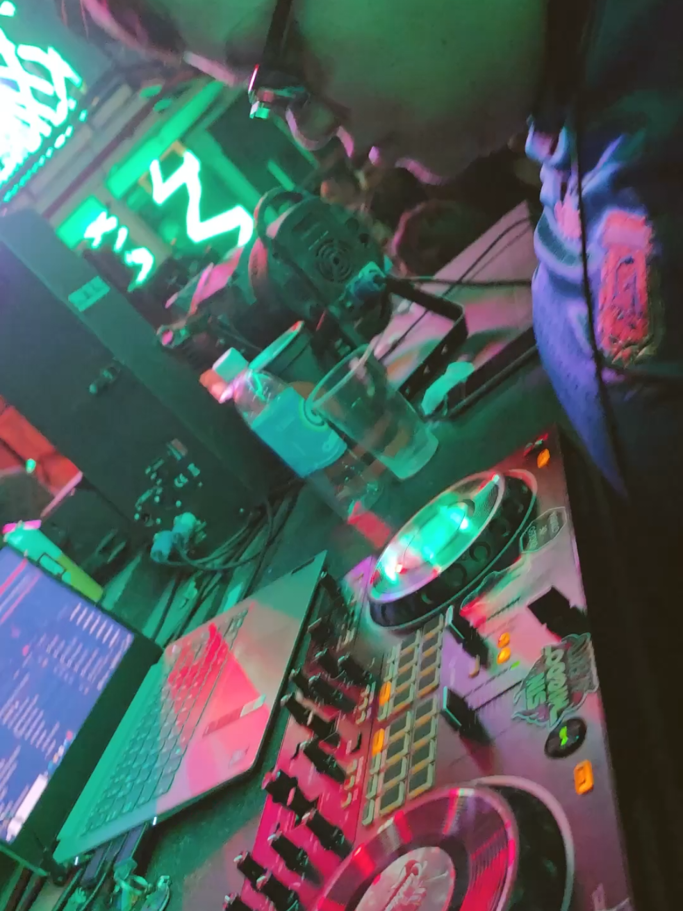 @LaChavyDj 🎧