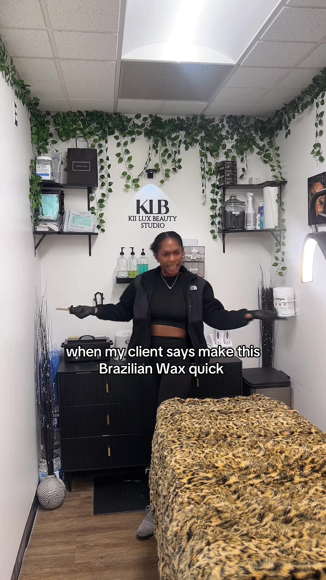 @Kii | STL Licensed Esthetician
