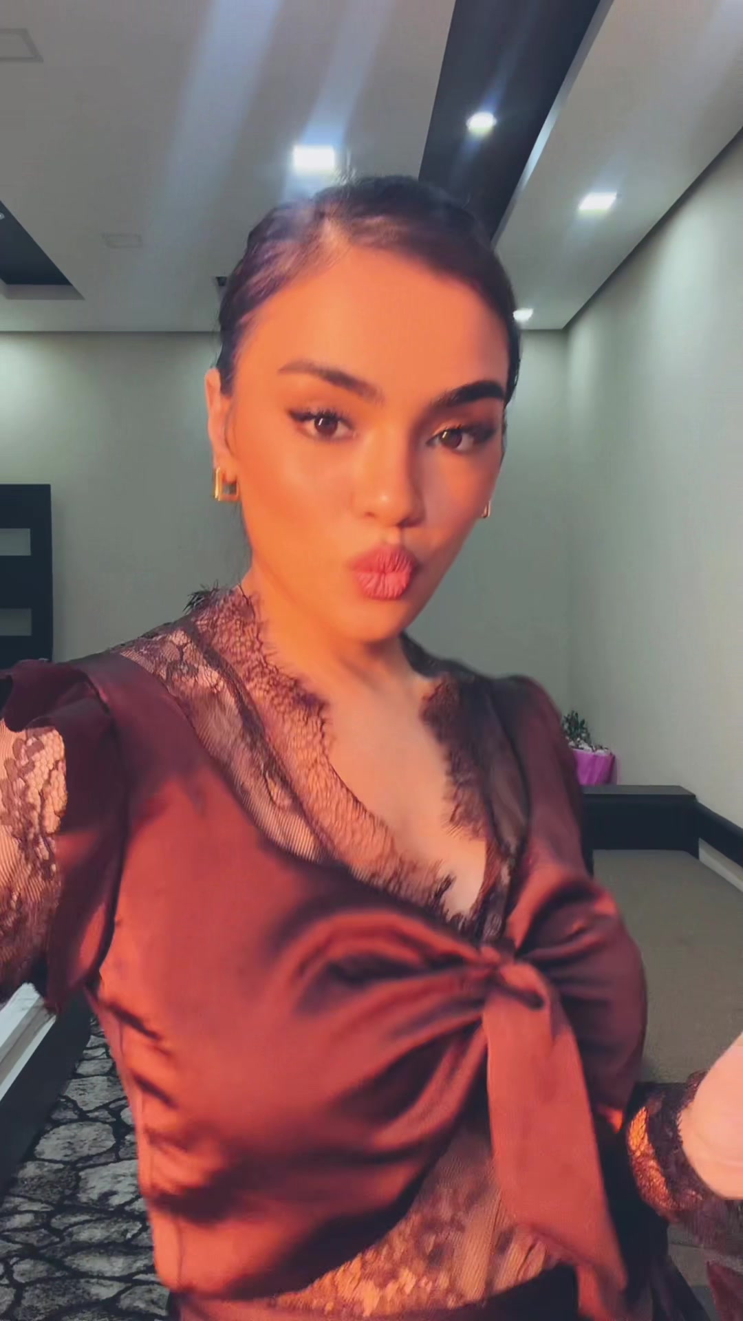 @Mavzuna