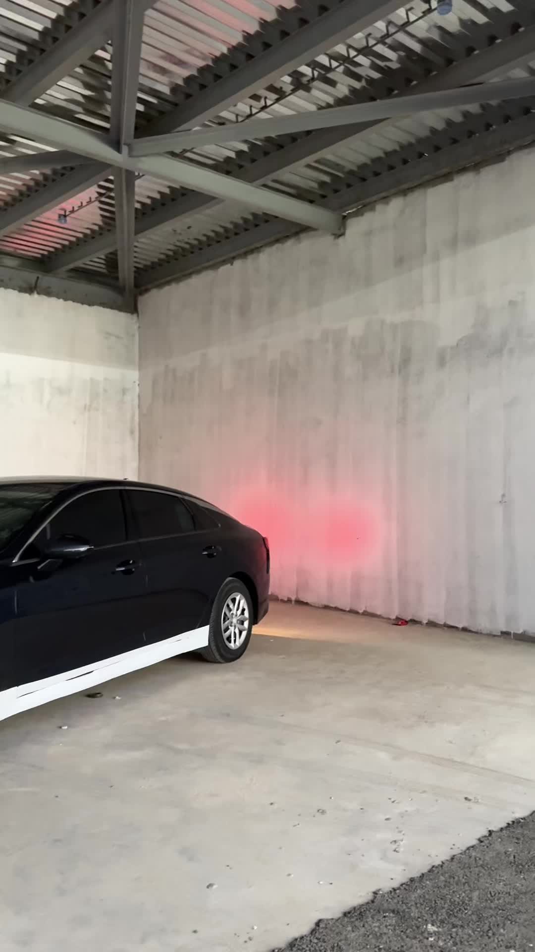 @Kw