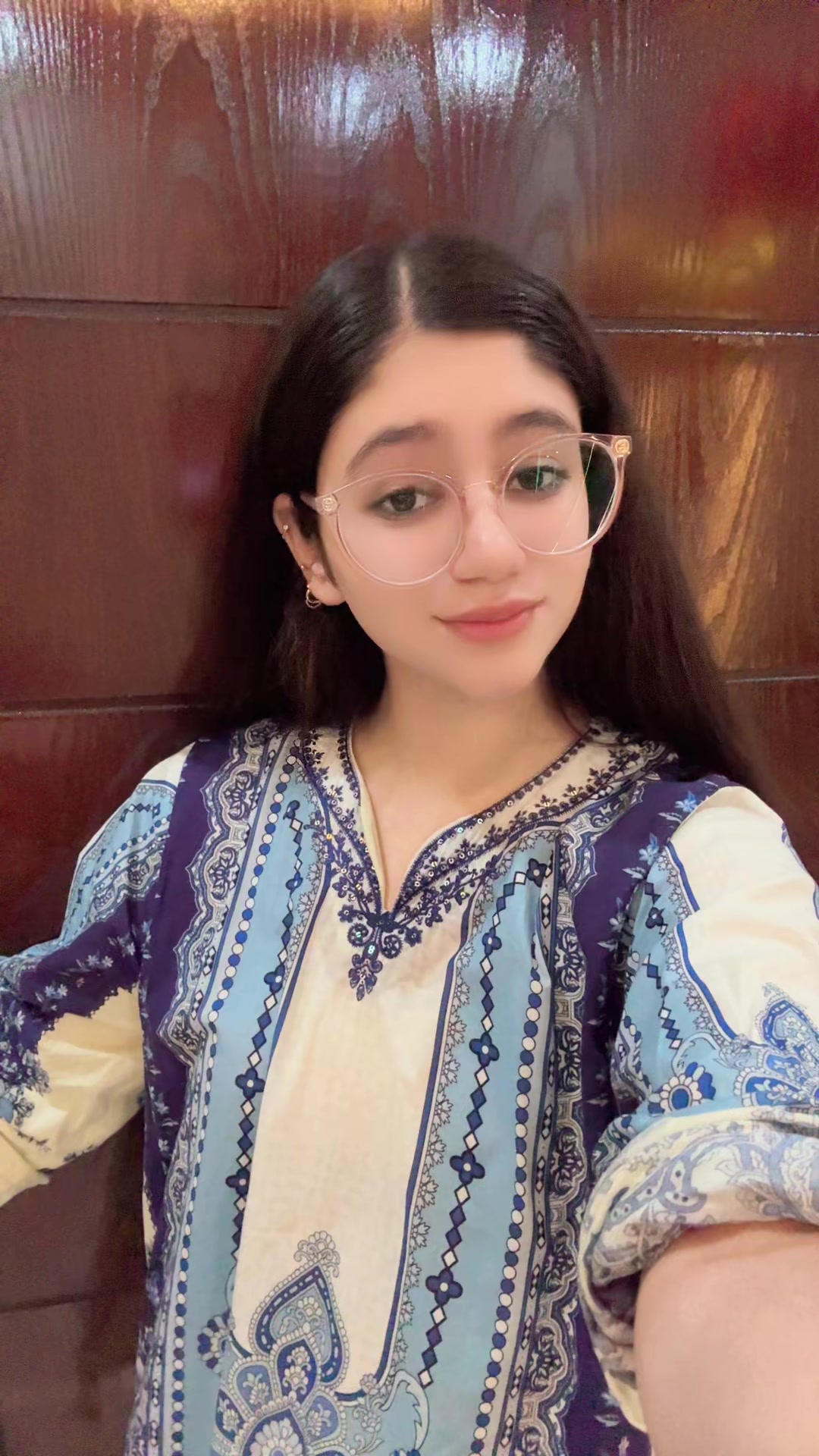 @Meenu 🌸