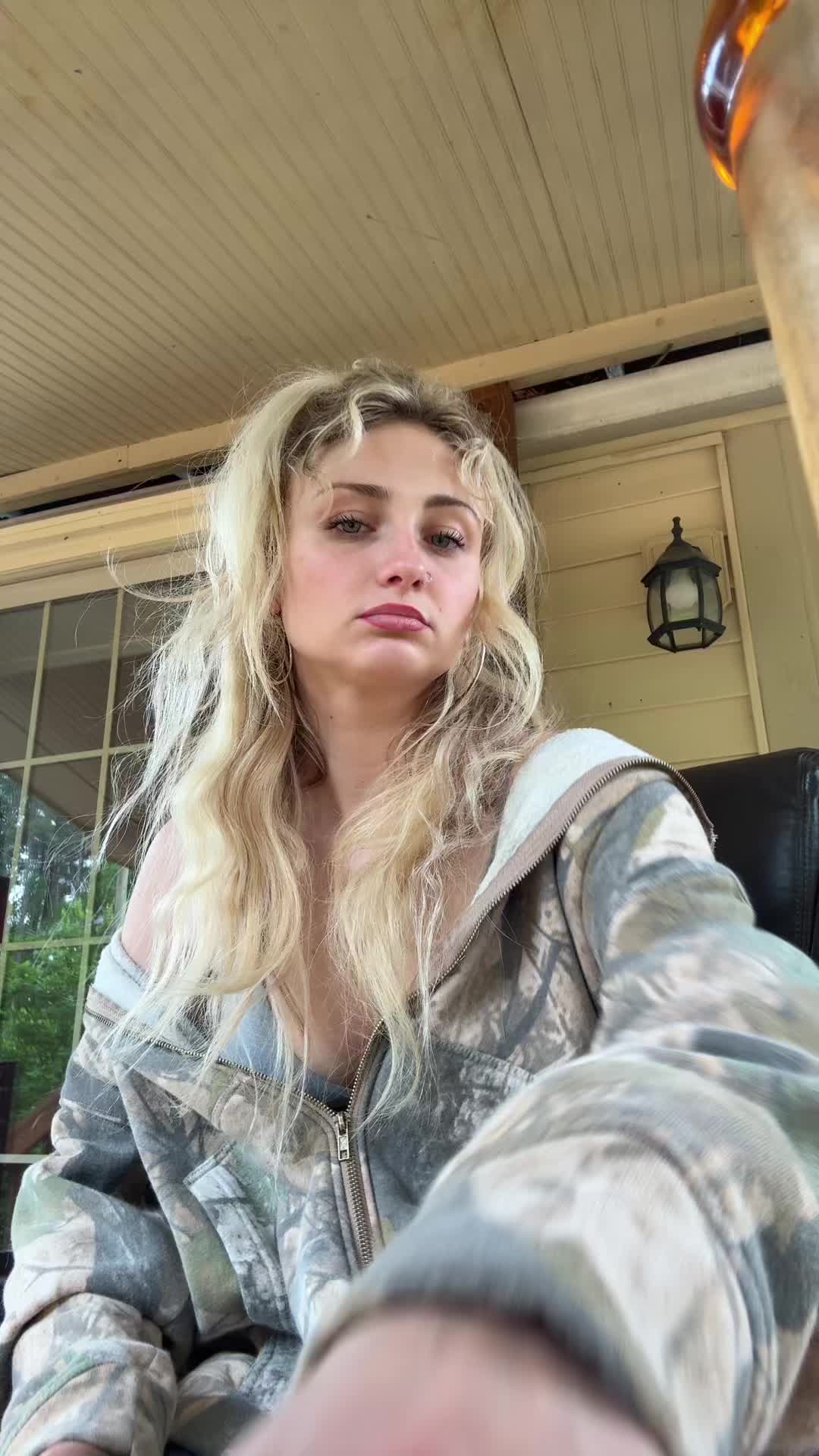 @hnnxh