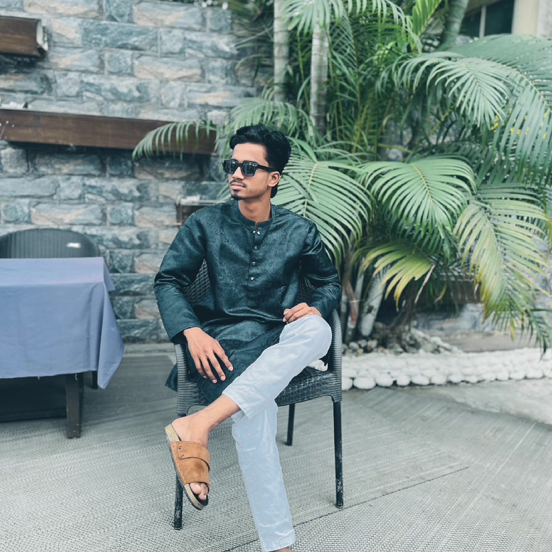 @Ariyan Chaudhary🥀