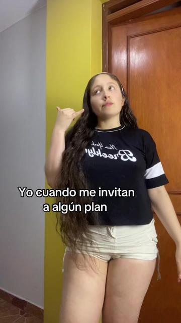 @camilareyeslara