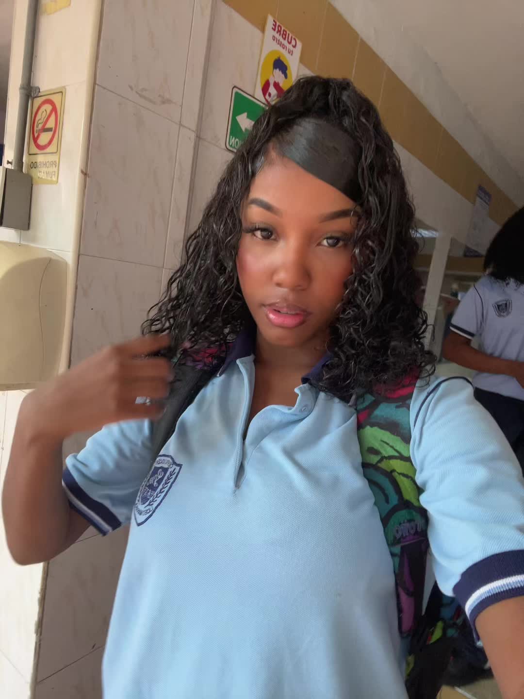 @Anyeli.