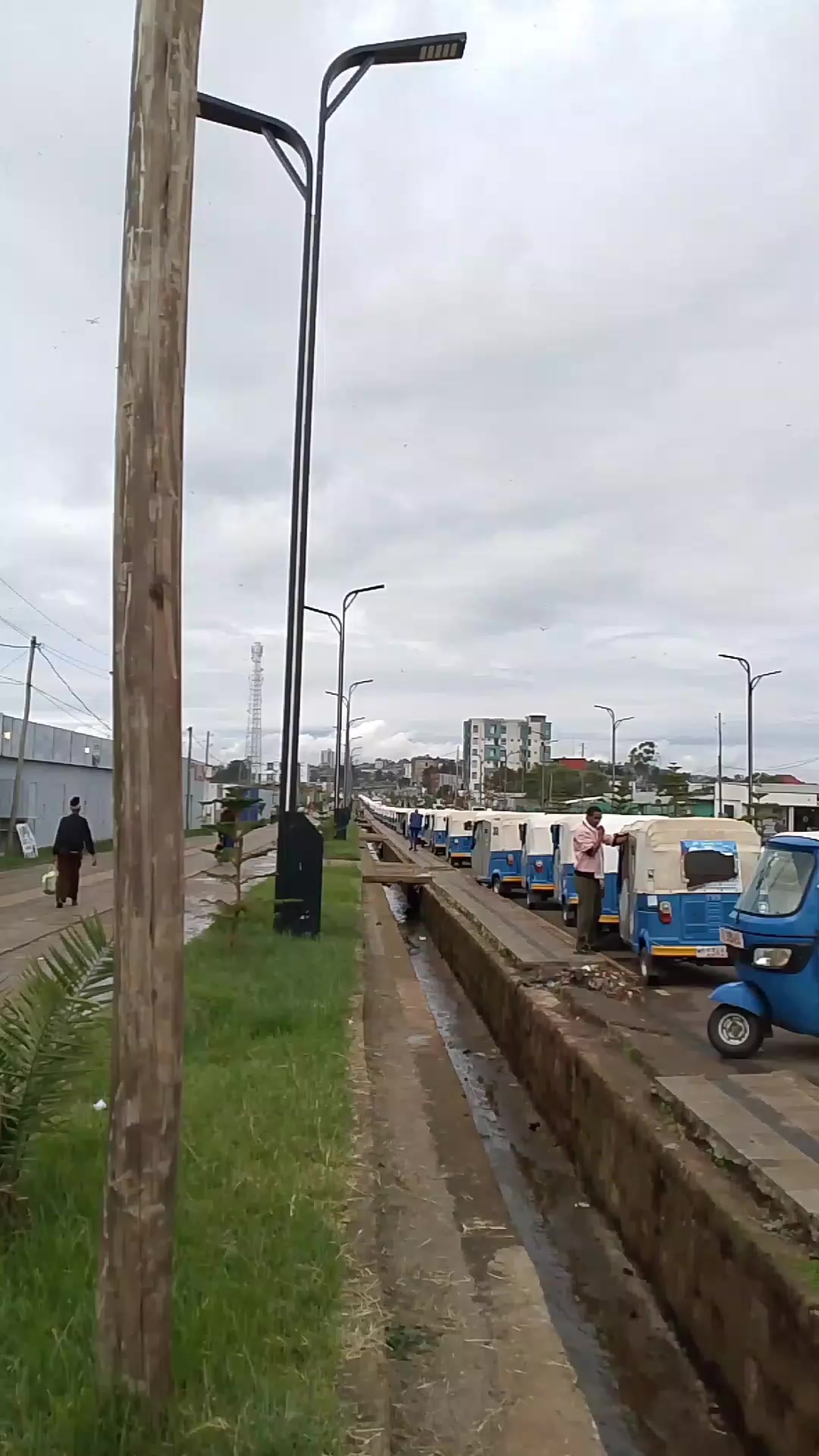 @ኢያሱ ዋደጶ