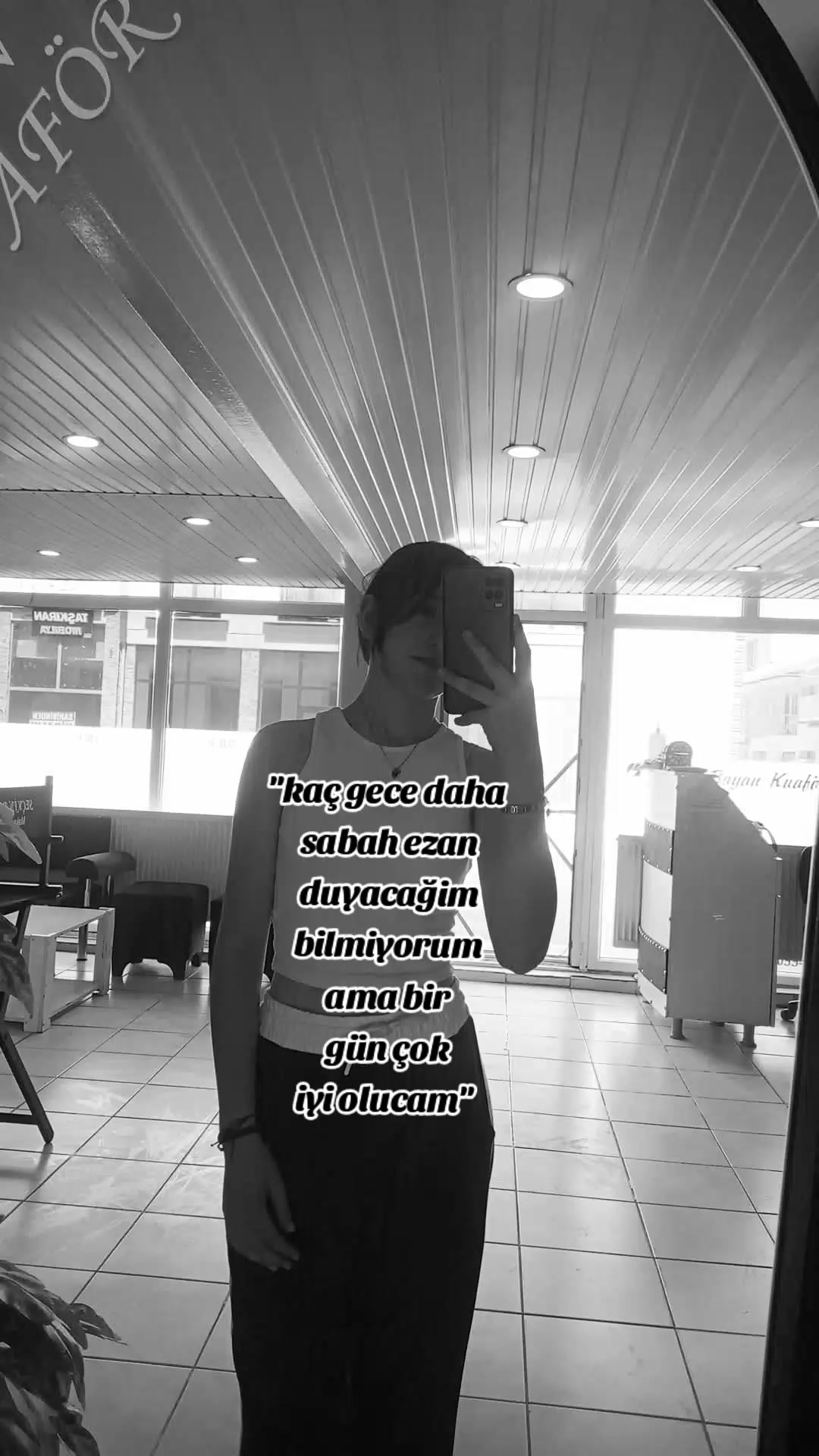 @İremm