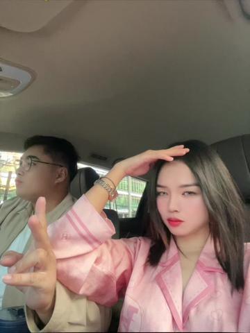 @Li Mei 🇨🇳