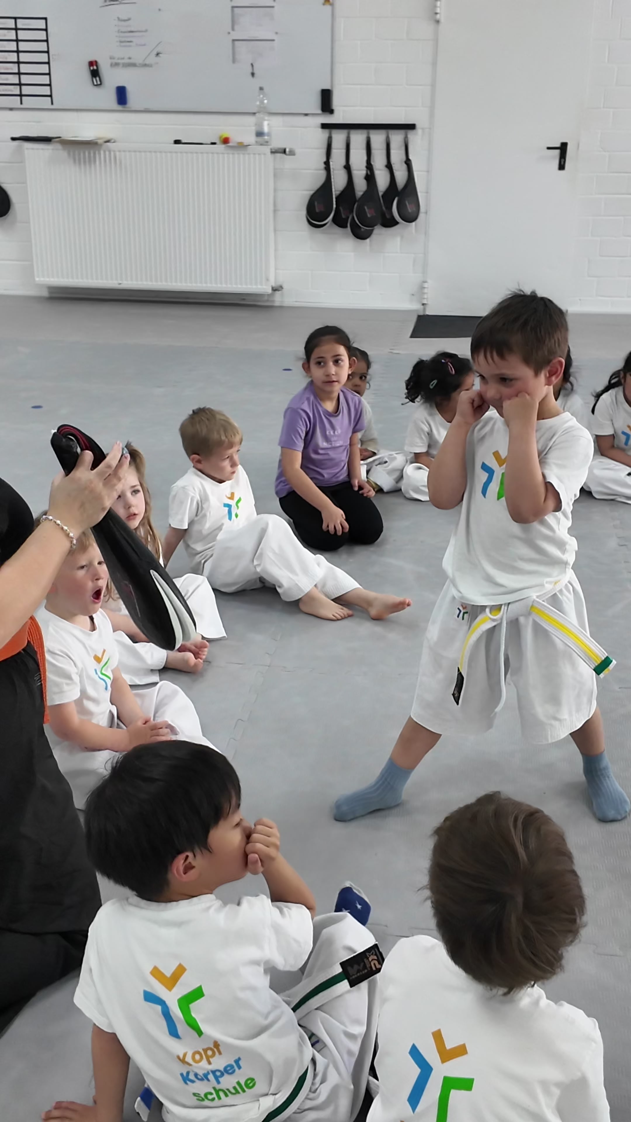 @Kopf K&ouml;rper Schule