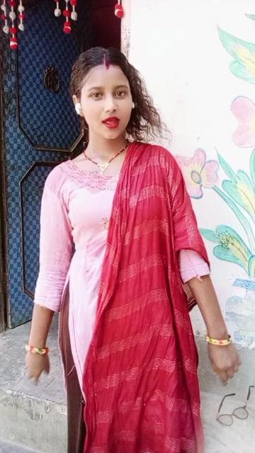 @Saptari♥๏ธ Queen ๐๐๐