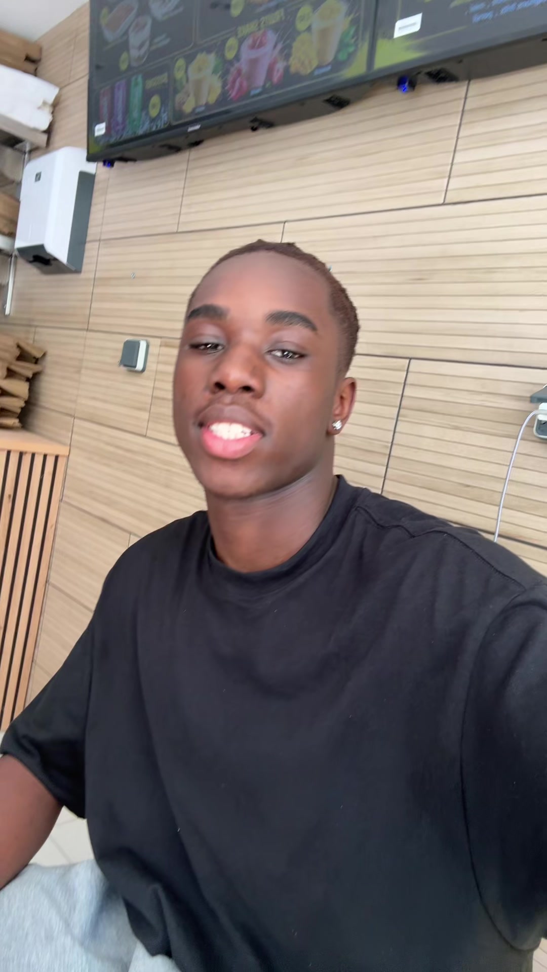 @𝐑𝟐 𝐱 𝐁𝟐
