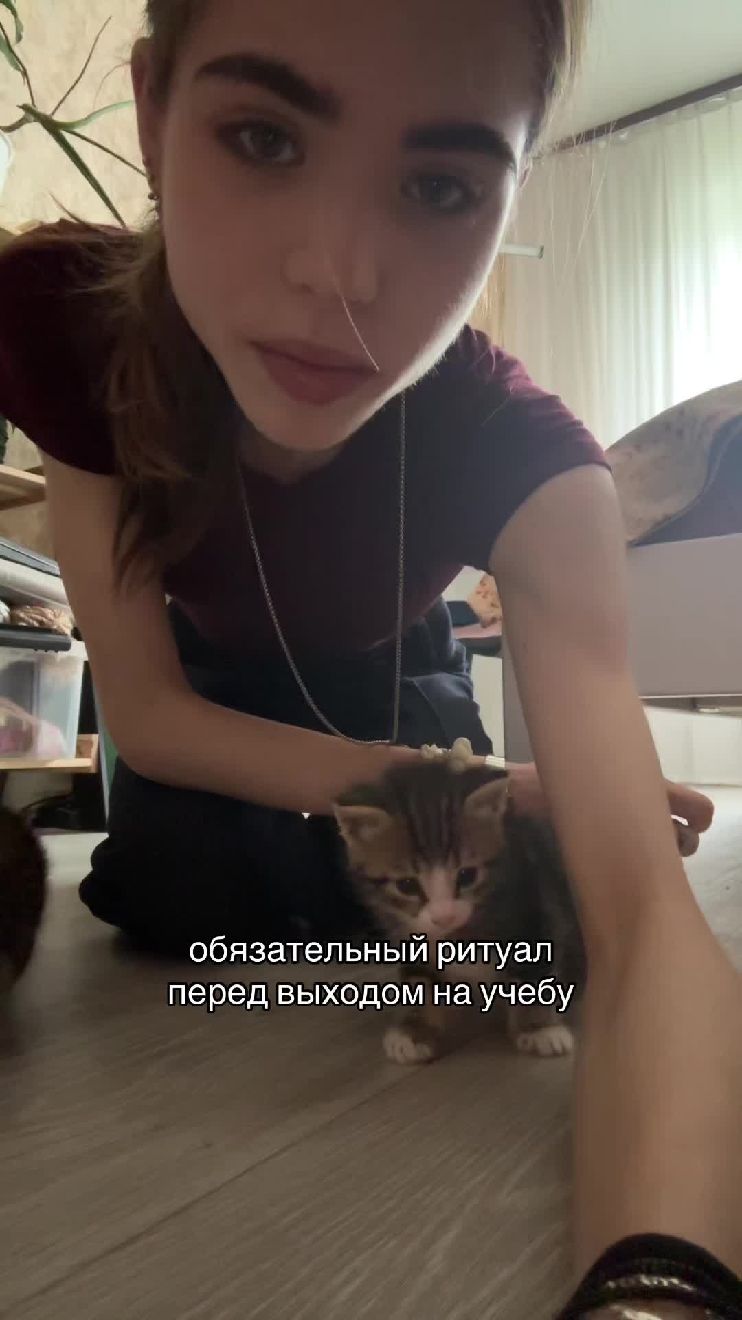 @lolа
