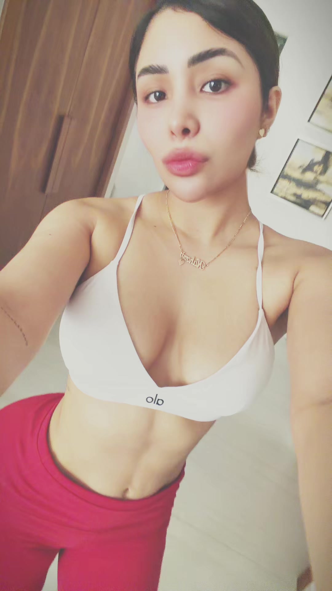 @Nahomi Persal ✨