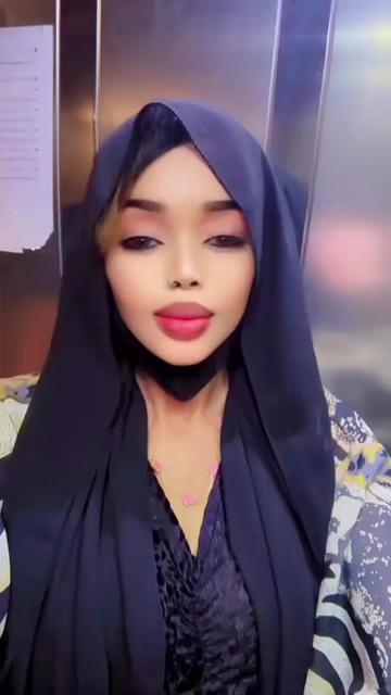 @amisha Qurux 🇸🇴