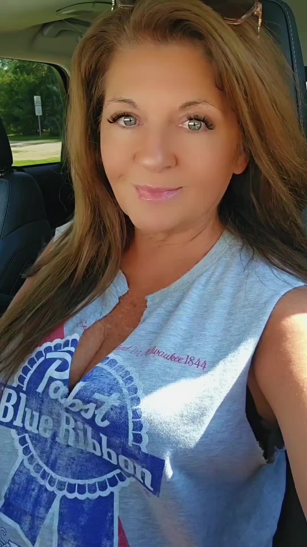 @peacockgirly✌️💙💚💜🦚