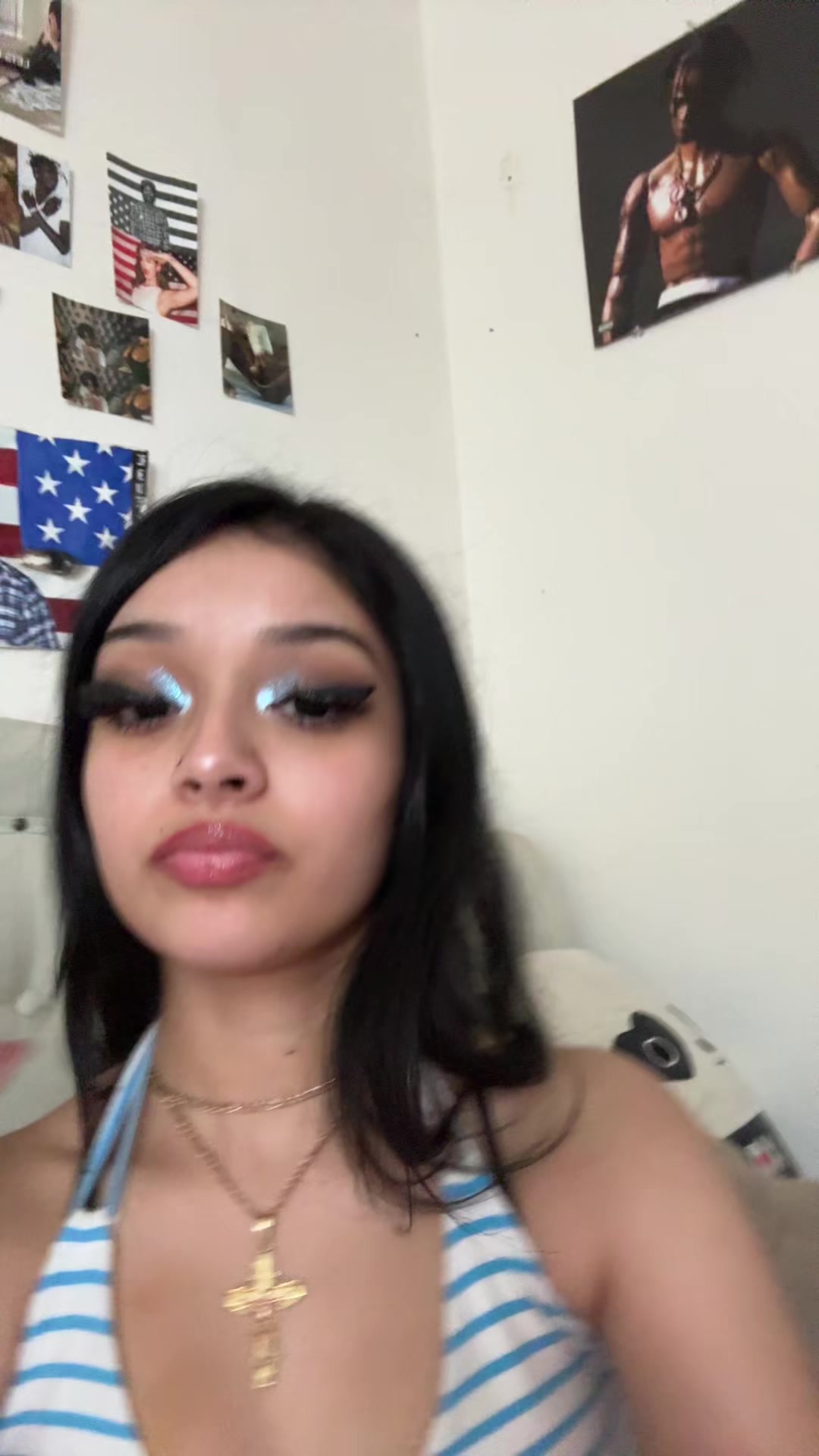 @￶