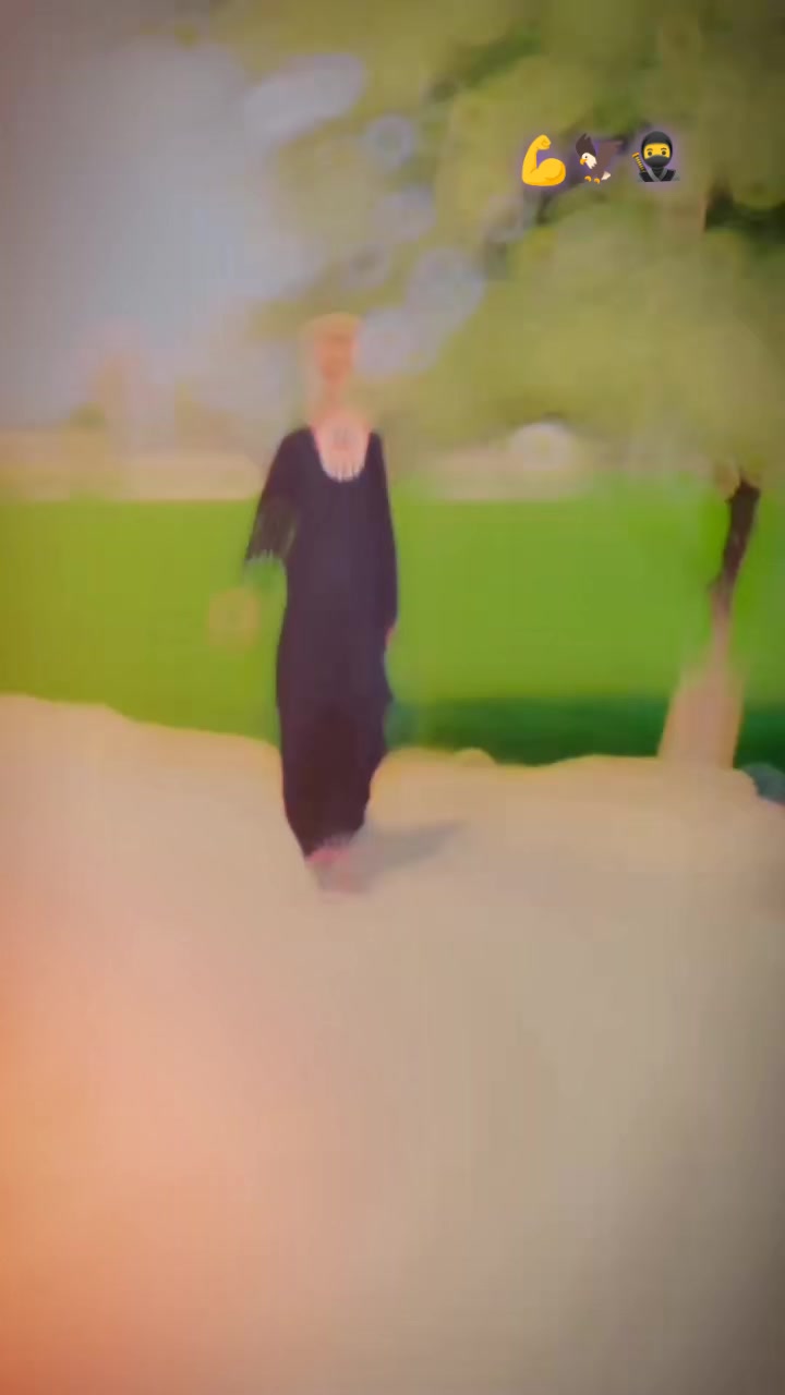 @کنگ نازک 🙌🖤