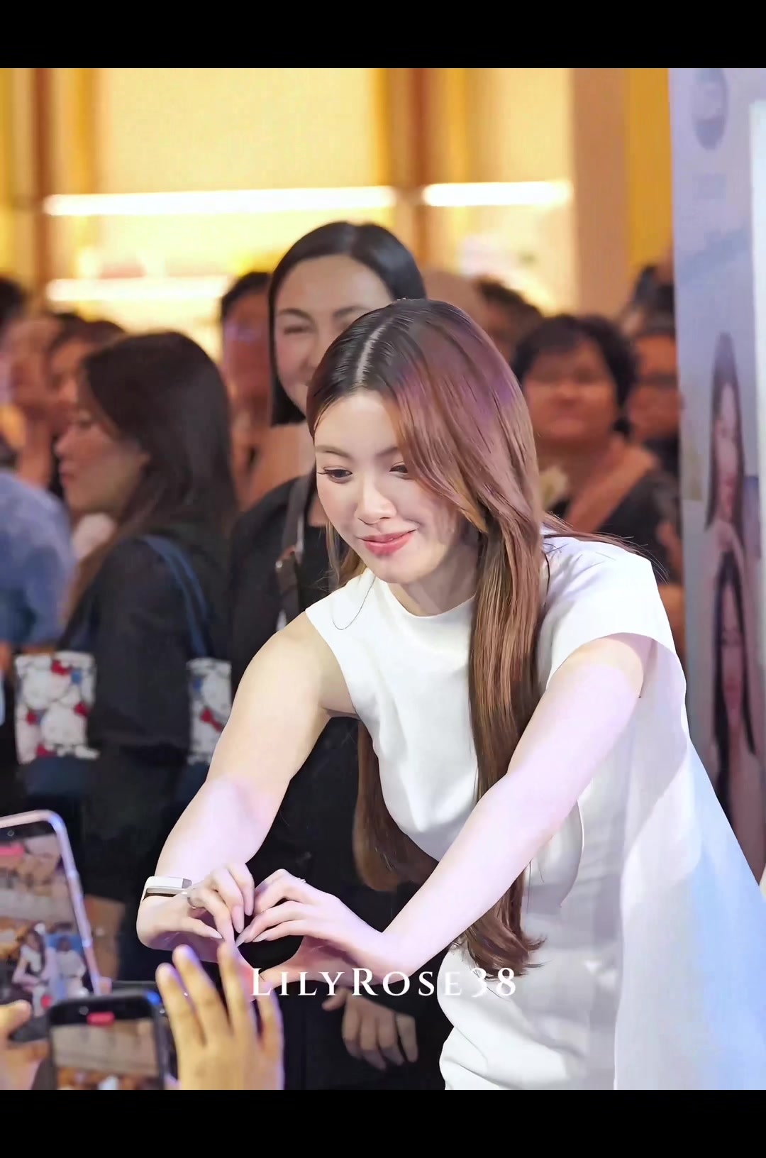 @Rất Yêu OrmKornnaphat (Fan)