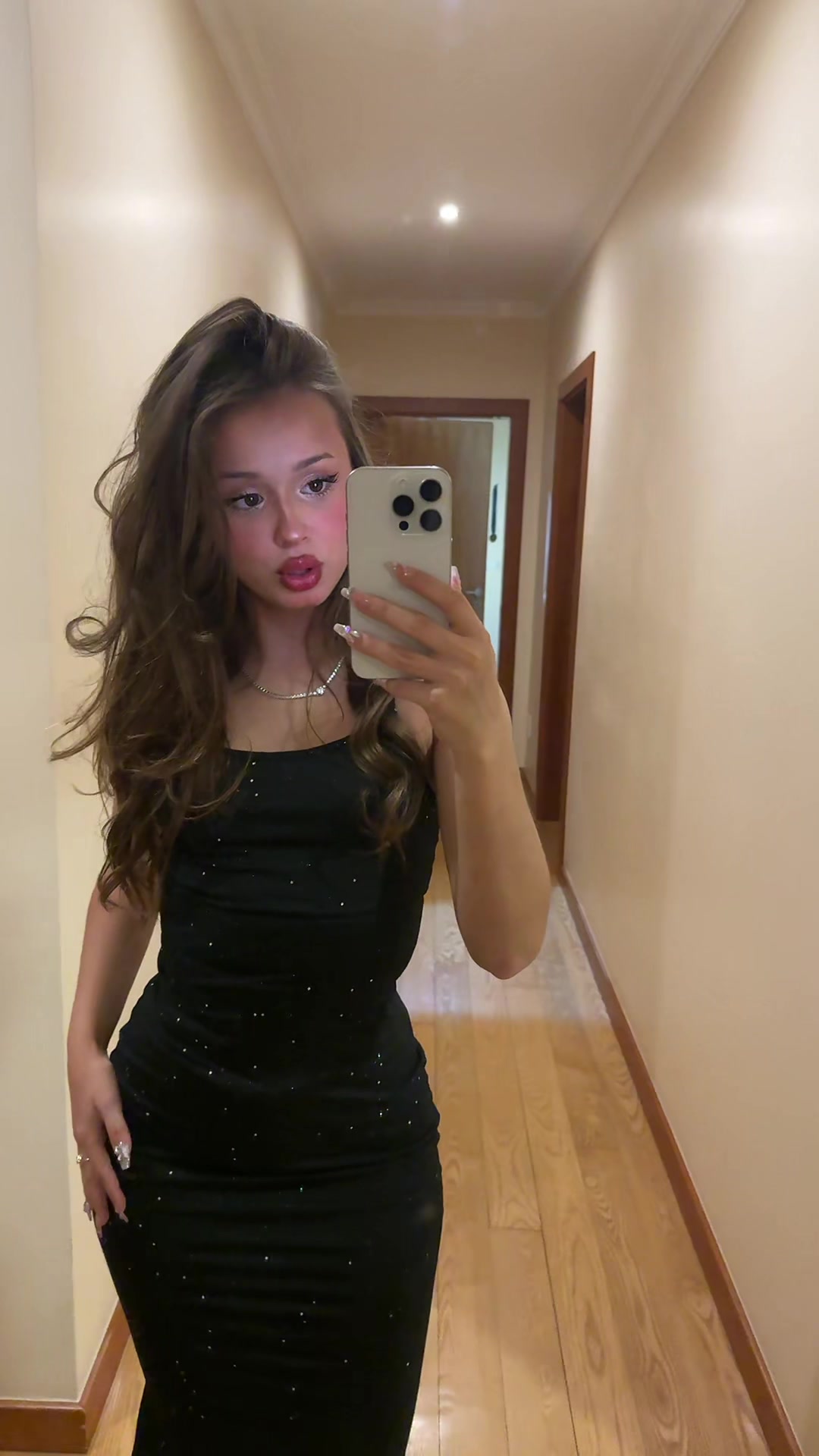 @<3