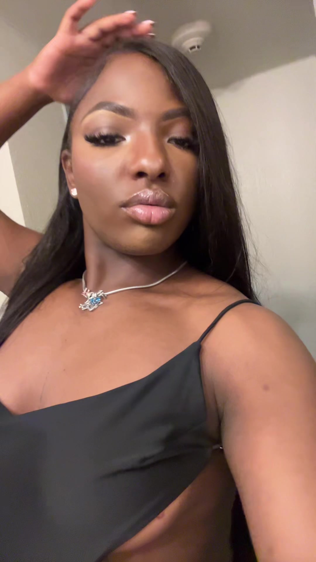 @HER.